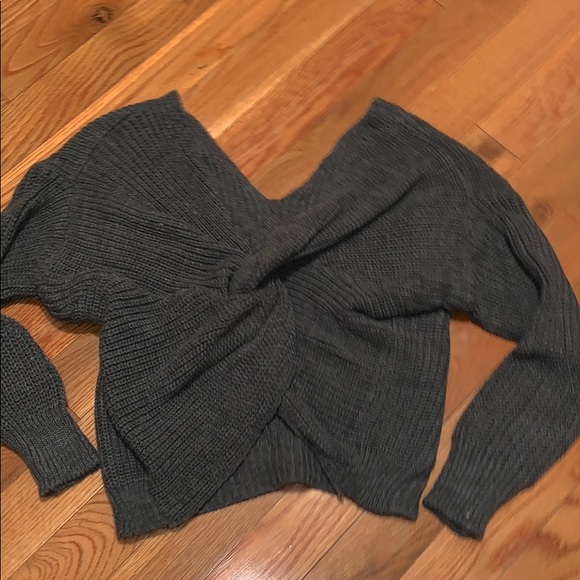 Grey Twist Oversized Knit Sweater - Picture 5 of 7